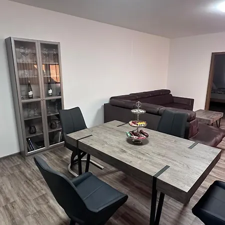Leona Apartment Pelhrimov